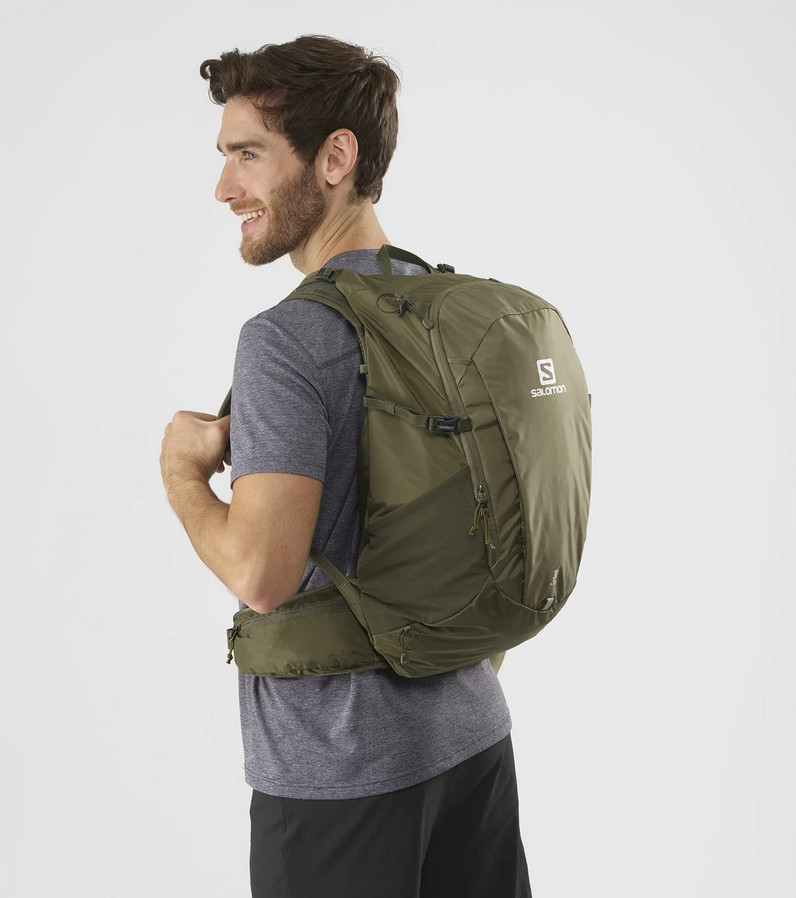 Salomon Trailblazer 30 Martini Olive Backpack
