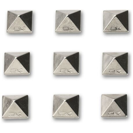 Dakine Pyramid Studs Chrome